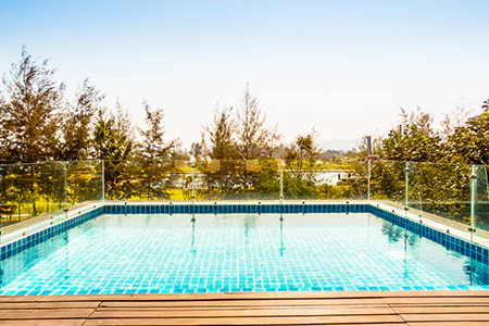 Cost of Glass Pool Fence Repair in Southwest Edmonton