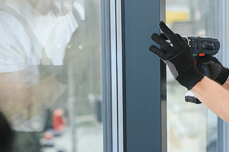 Same Day Glass Repair Car in Southwest Edmonton